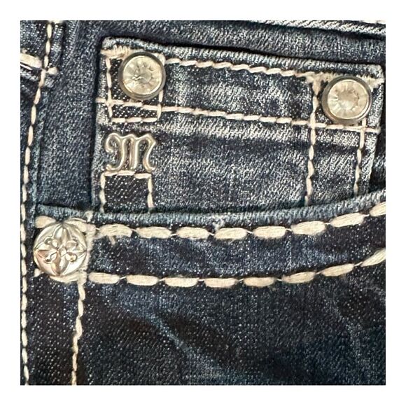 Miss Me Embellished Distressed Mid Rise Easy Skinny Jeans Sz 27 - Picture 11 of 15